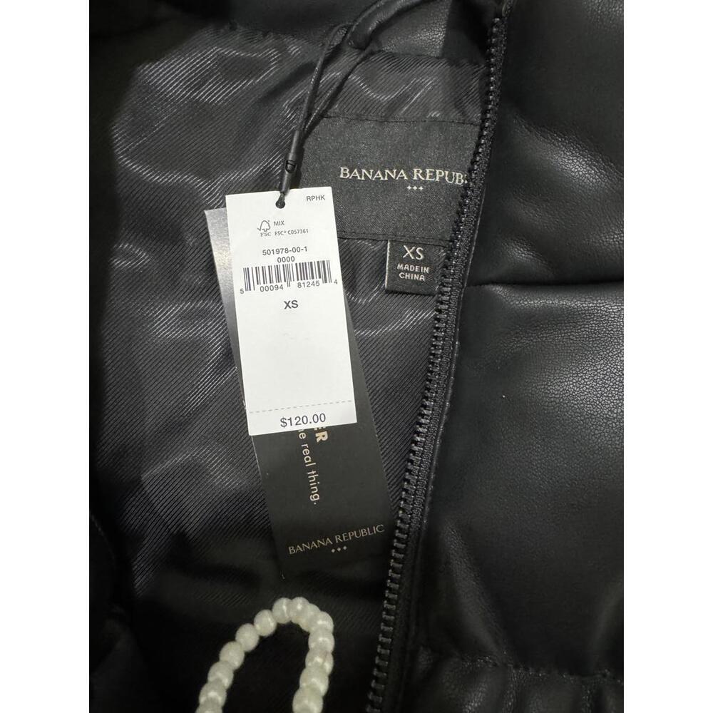 NWT Banana Republic Black Vegan Leather Puffer Zip Up Vest- Size XS - Picture 5 of 9
